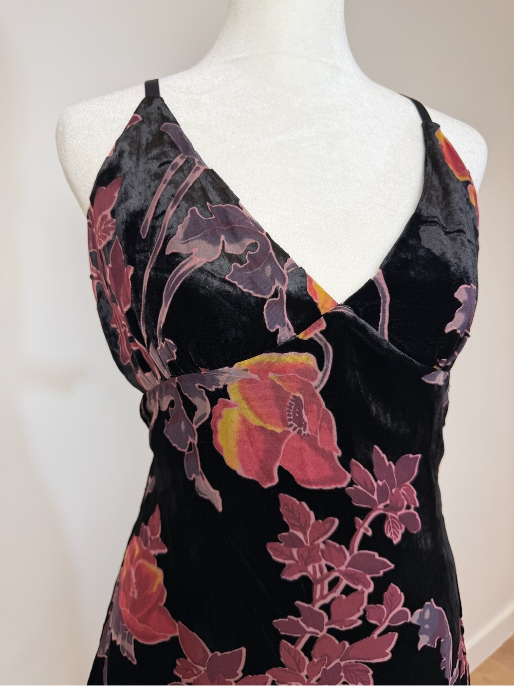 Rachel Zoe Black Velvet Maxi Slip Dress with Pink and Yellow Floral Print - Picture 3 of 6